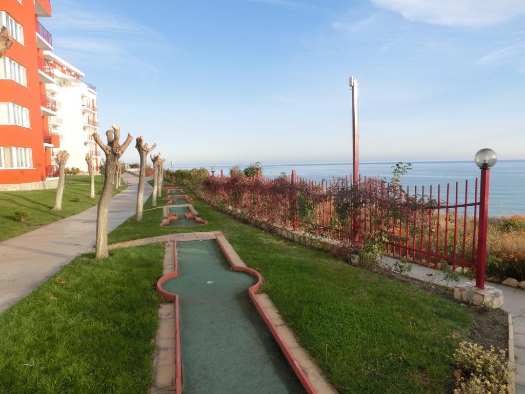 Apartment Panorama On Complex With Pools And Beach, 스베티 블라스 외부 사진